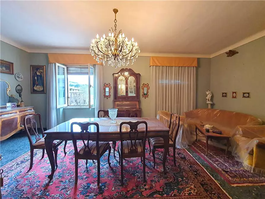 Immagine 37 di Villa in vendita  in V.le trieste, 26 a Montottone