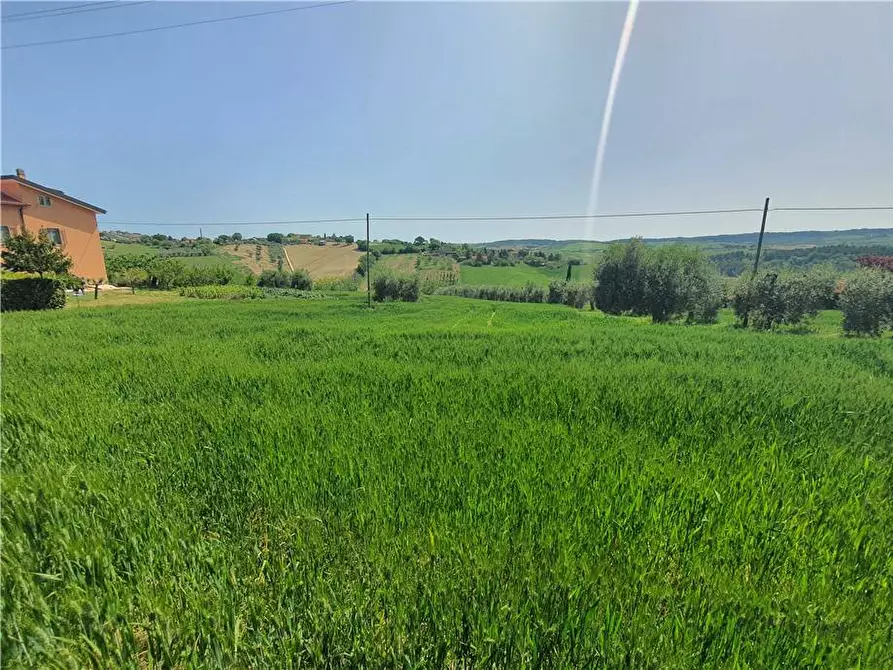 Immagine 23 di Terreno in vendita  in Via cecapalomba, 10 a Fermo
