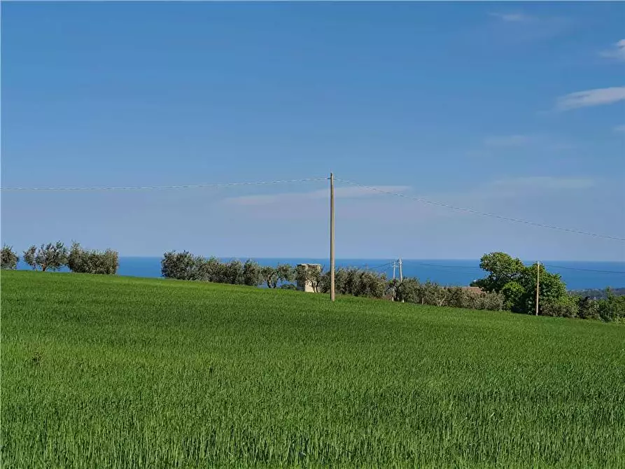 Immagine 39 di Terreno in vendita  in Via monti di Monterubbiano a Lapedona