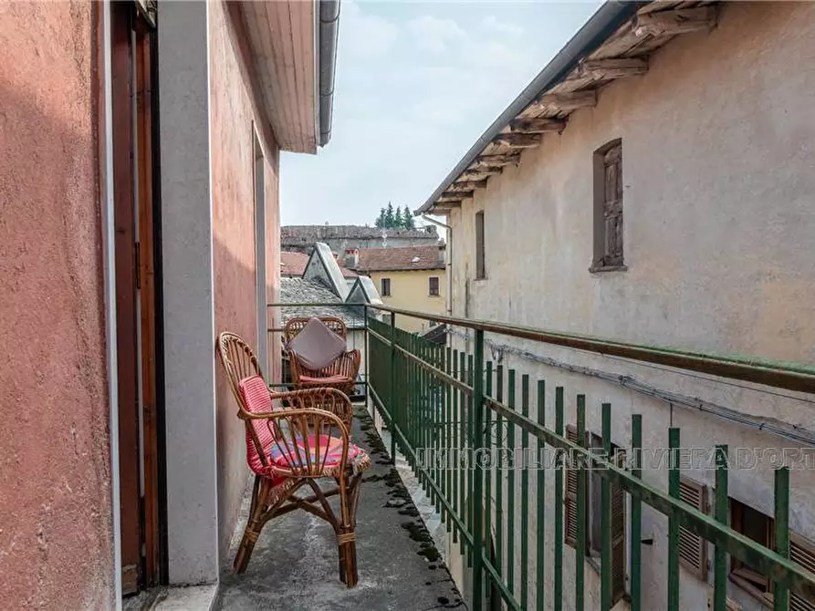 Immagine 35 di Rustico / casale in vendita  a Miasino
