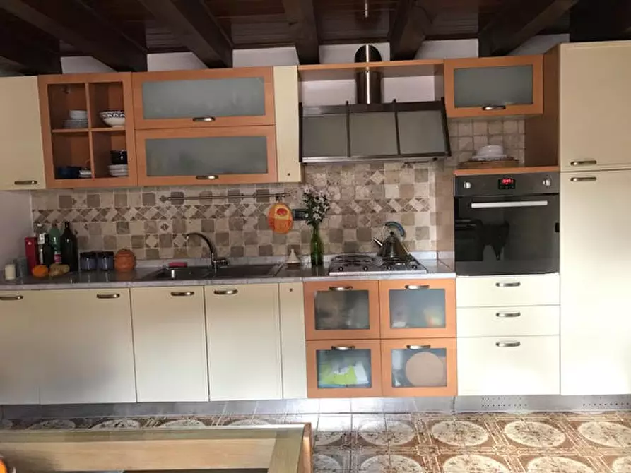 Immagine 9 di Appartamento in vendita  a Oristano