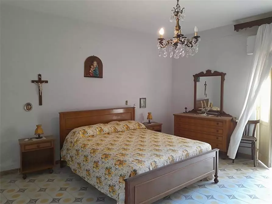 Immagine 6 di Villa in vendita  a Cuglieri