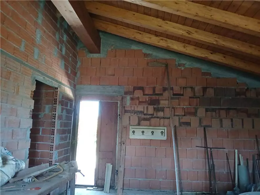 Immagine 6 di Rustico / casale in vendita  a Oristano