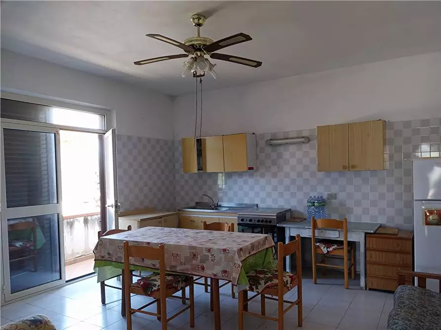 Immagine 9 di Villa in vendita  a Solarussa