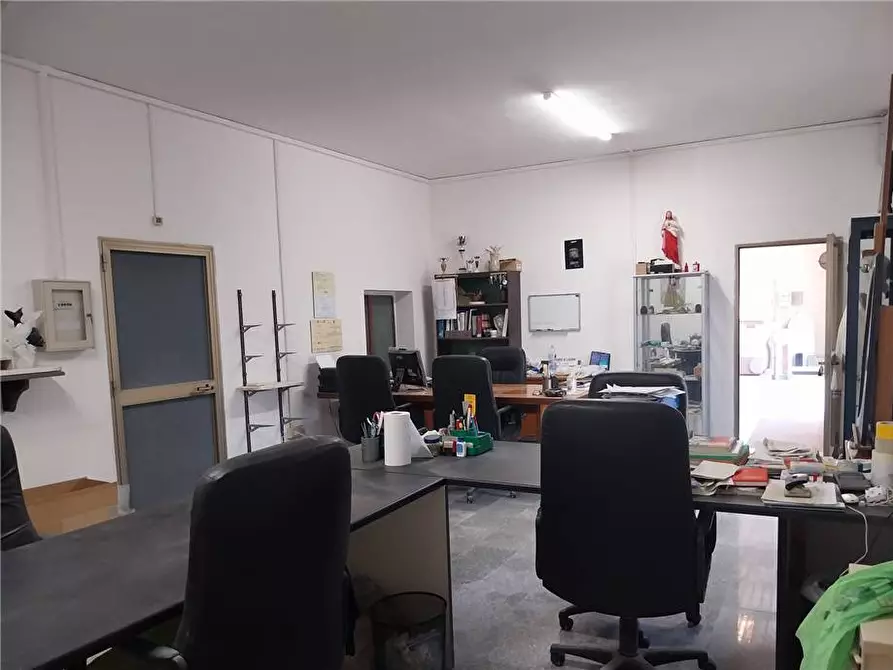 Immagine 8 di Capannone industriale in vendita  a Siamaggiore