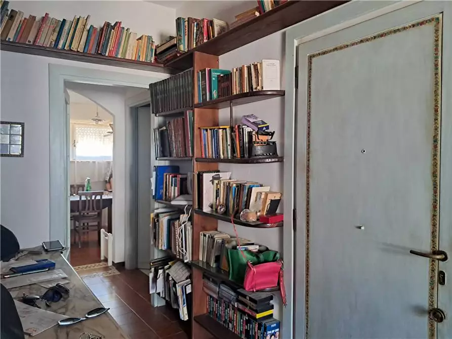 Immagine 6 di Appartamento in vendita  a Oristano