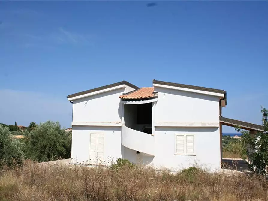 Immagine 19 di Villa in vendita  in Via san michele Arcangelo, sn a Noto