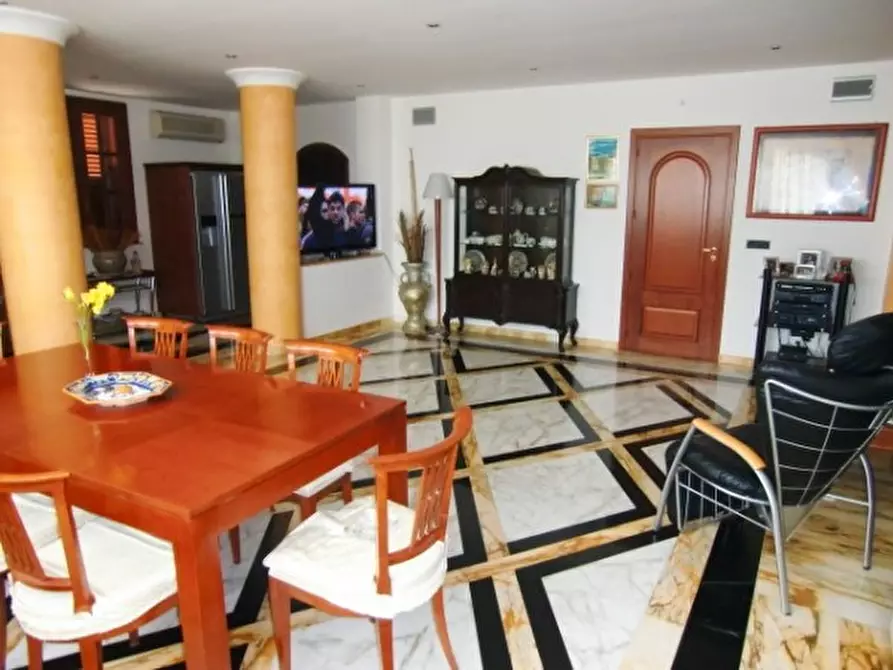 Immagine 16 di Villa in vendita  in Via LIDO DI NOTO a Noto