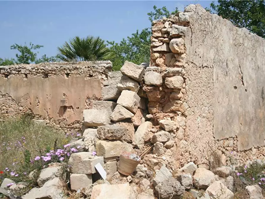 Immagine 7 di Rustico / casale in vendita  in Via CDA VOLPIGLIA, SN a Noto