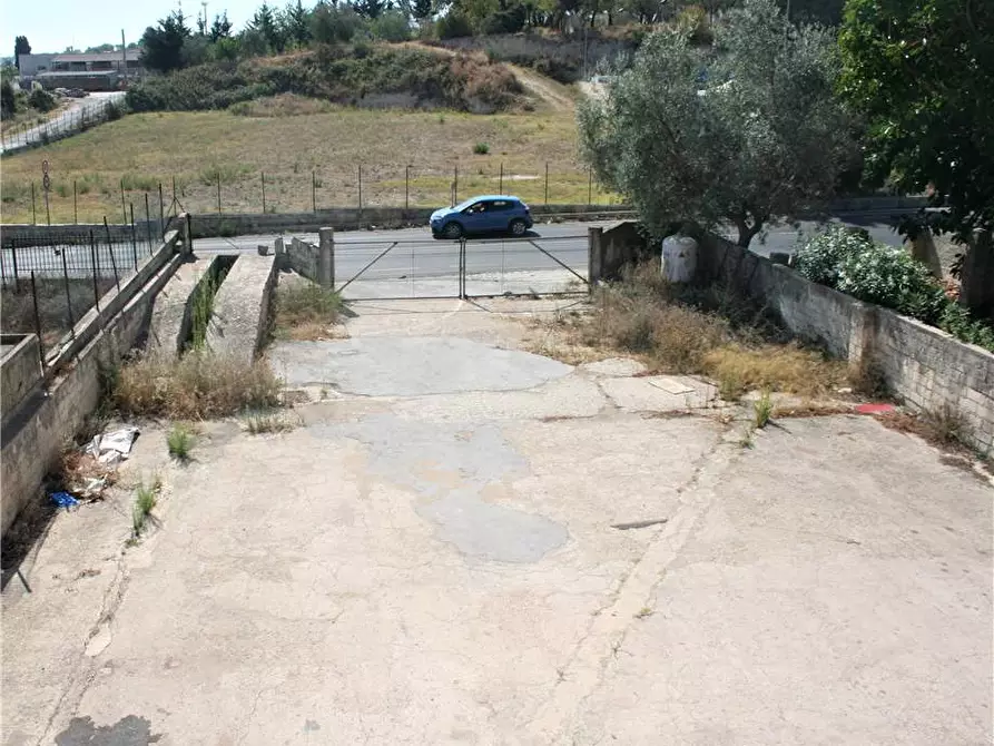Immagine 9 di Villa in vendita  in Via CDA MADONNA MARINA, SN a Noto