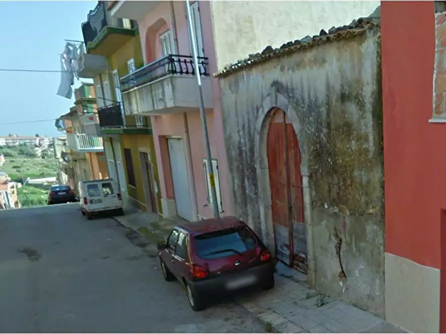 Immagine 9 di Villa in vendita  in Via VIA VESUVIO, 18 a Pachino
