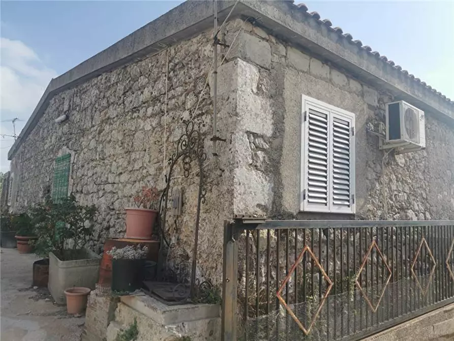 Immagine 15 di Rustico / casale in vendita  in Loc. Contrada Testa dell'Acqua, sn a Noto