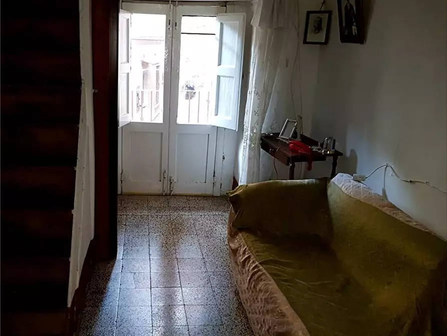 Immagine 10 di Villa in vendita  in V.le VITTORIO EMANUELE, 7 a San Salvatore Di Fitalia