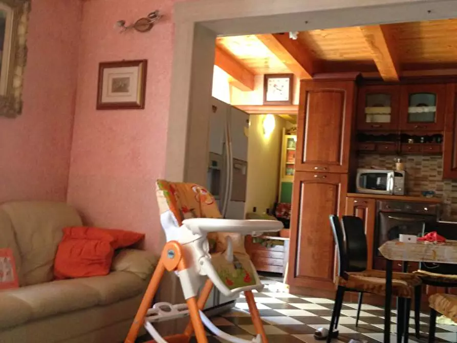 Immagine 18 di Stabile in vendita  in Via G. BARBIERI, 78 a Noto