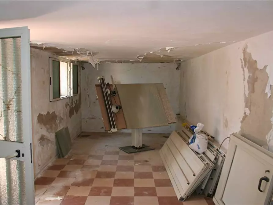 Immagine 14 di Villa in vendita  in Via CONDORELLI, 3 a Avola