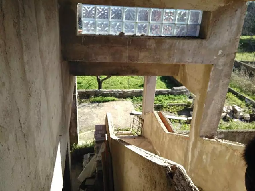 Immagine 10 di Villa in vendita  in Loc. TIVOLI, SN a Siracusa