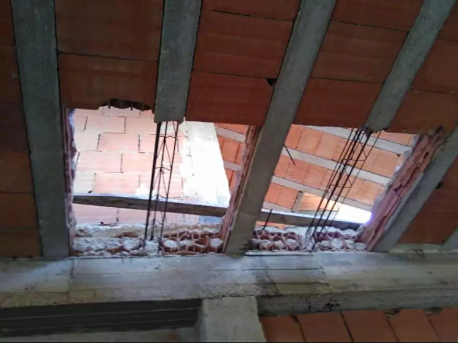 Immagine 11 di Villa in vendita  in Loc. TIVOLI, SN a Siracusa