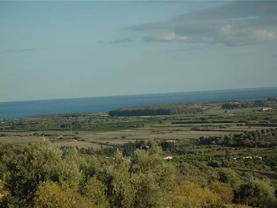 Immagine 17 di Terreno in vendita  in Loc. C/DA GARERI, SN a Pachino