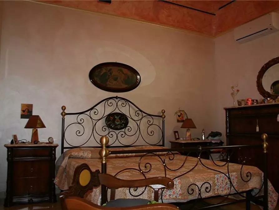 Immagine 15 di Villa in vendita  in Via DUCEZIO, 67 a Noto