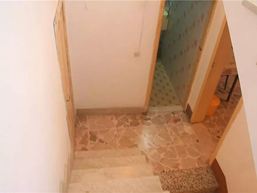 Immagine 13 di Villa in vendita  in Via SAN TOMMASO D'AQUINO, 6 a Avola