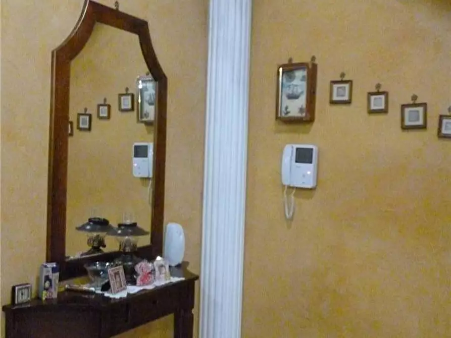 Immagine 18 di Villa in vendita  in Via RESALIBERA-RONCO1, 30 a Siracusa