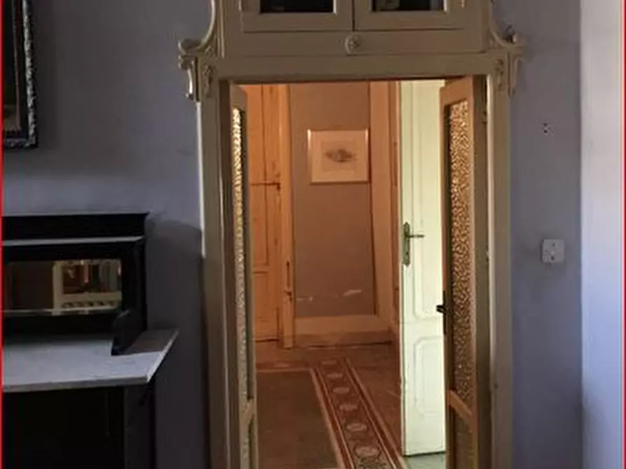 Immagine 12 di Stabile in vendita  in Via ZANARDELLI a Noto
