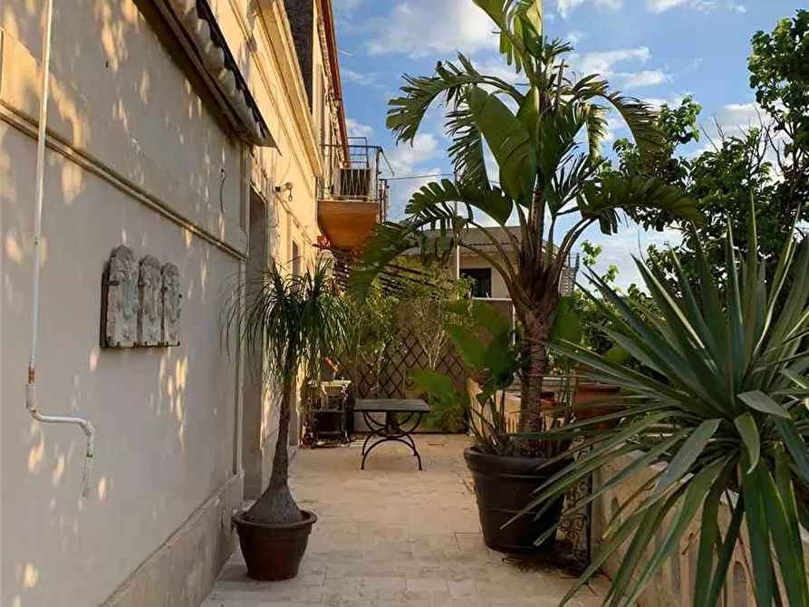 Immagine 16 di Villa in vendita  in Via GARIBALDI, SN a Noto