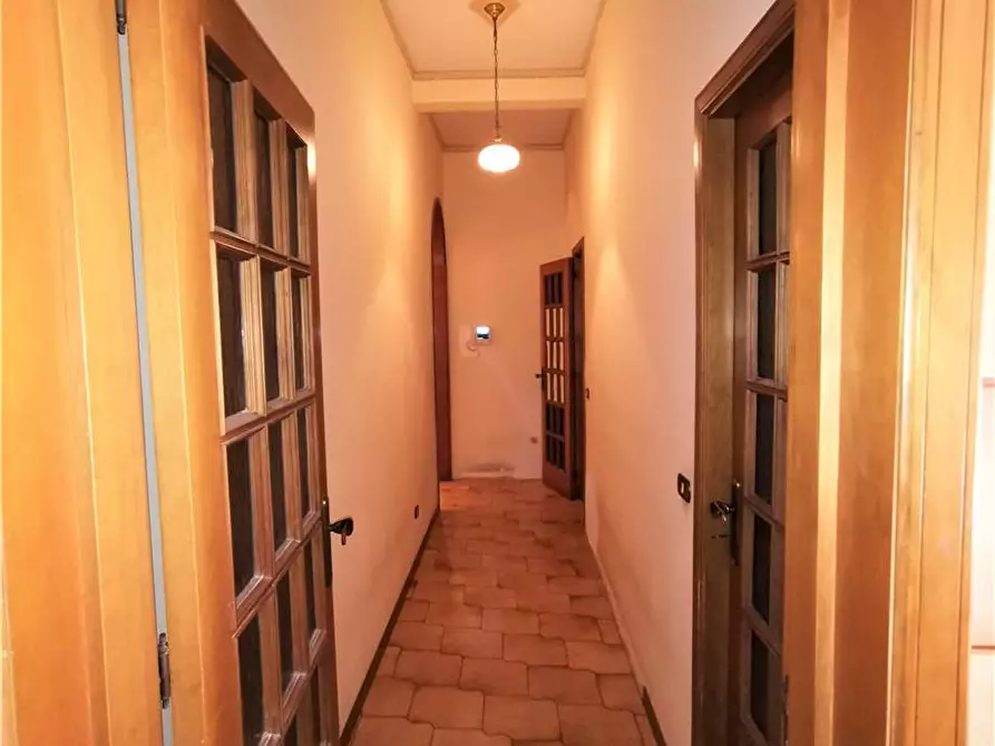 Immagine 16 di Villa in vendita  in C.so GAETANO D' AGATA, 37 a Avola