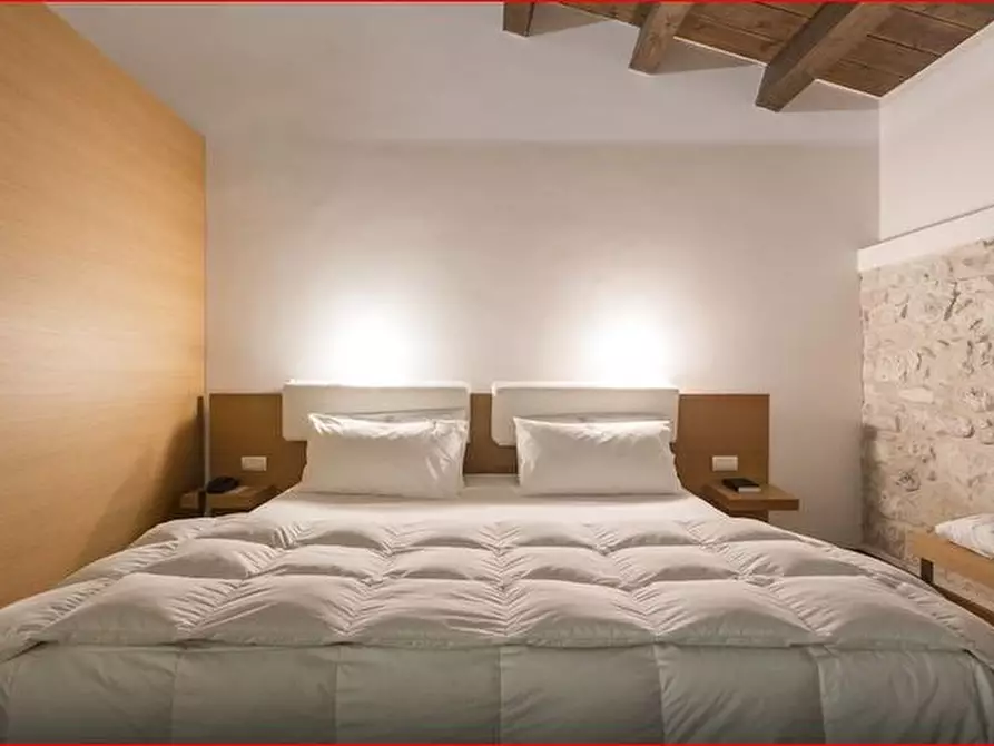Immagine 16 di Albergo/B&B/Residence in vendita  in Via GANDHI, 3 a Ragusa