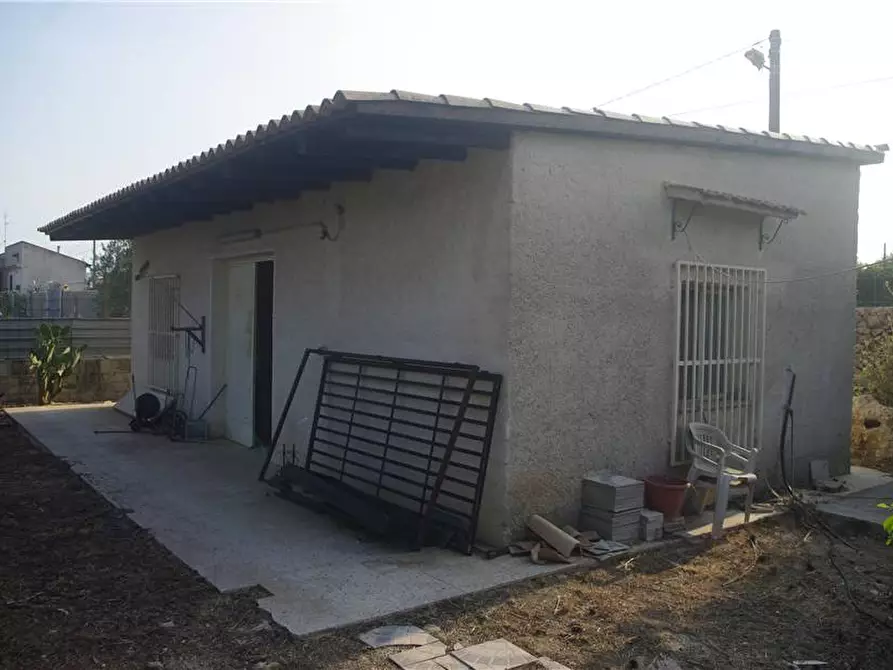 Immagine 16 di Villa in vendita  in Via VIA S. MICHELE ARCANGELO, SN a Noto