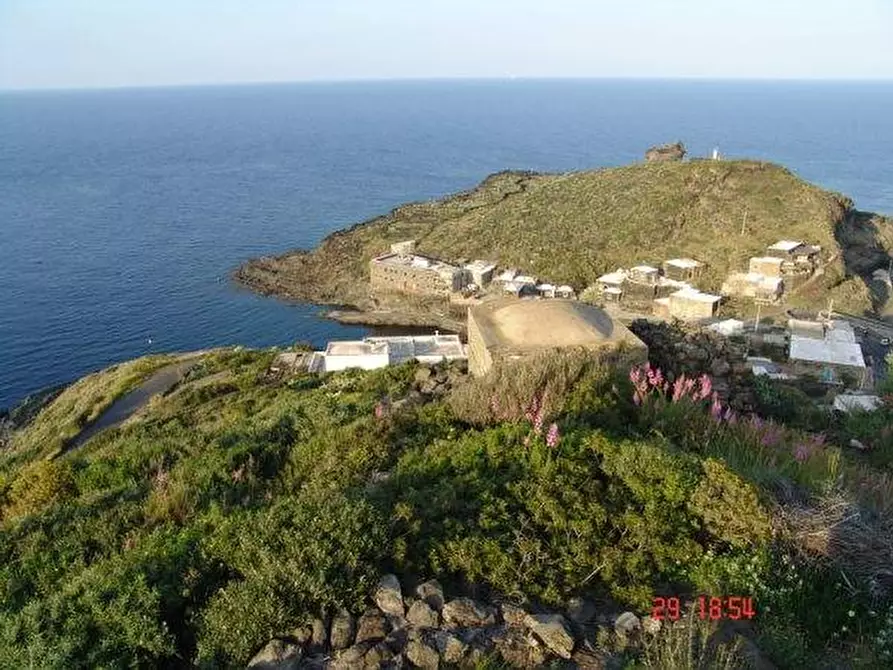 Immagine 17 di Rustico / casale in vendita  in Loc. CALA LEVANTE, SN a Trapani