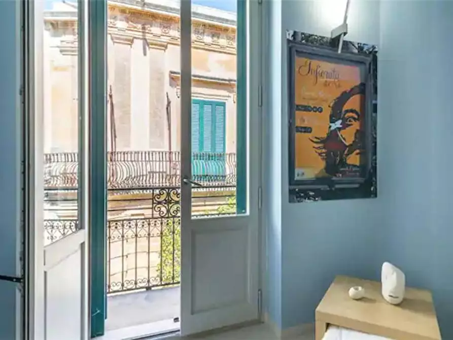 Immagine 19 di Villa in vendita  in Via Rocco Pirri, 11 a Noto