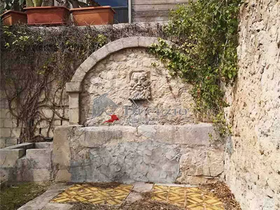 Immagine 16 di Villa in vendita  in Via Dei Mille, 110 a Noto