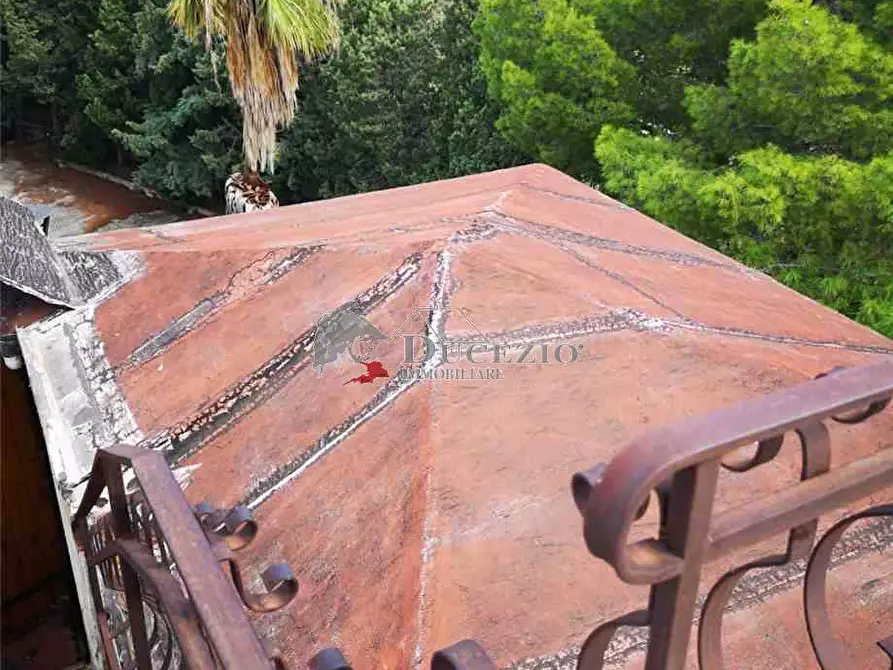 Immagine 17 di Villa in vendita  in Via Dei Mille, 110 a Noto