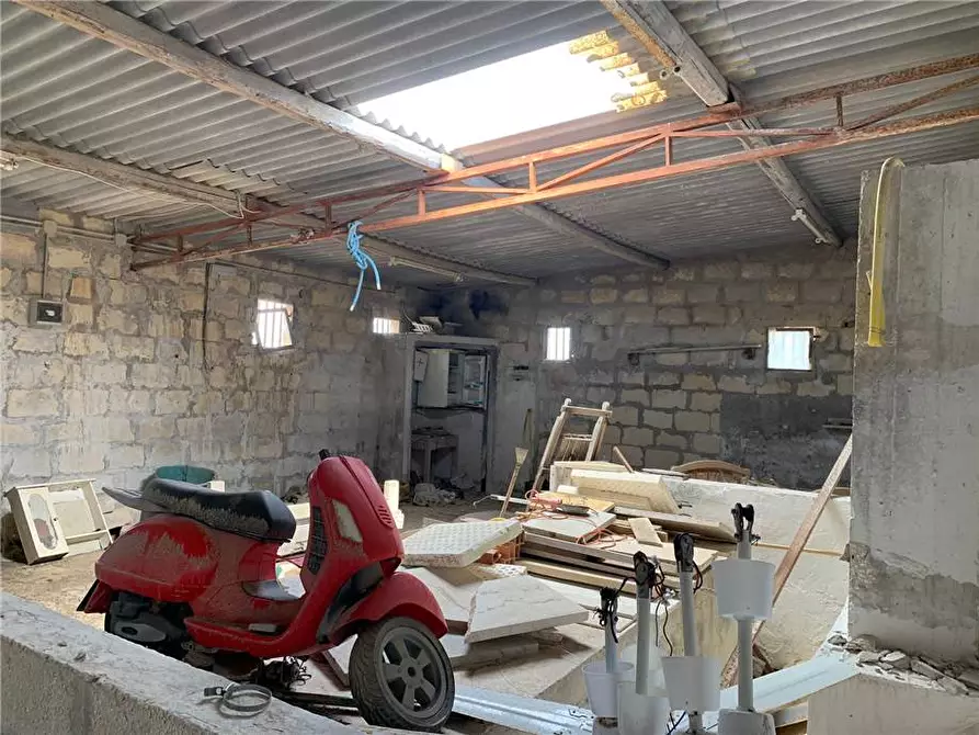 Immagine 14 di Attività commerciale in vendita  in Loc. C/da Torre Fano, snc a Portopalo Di Capo Passero