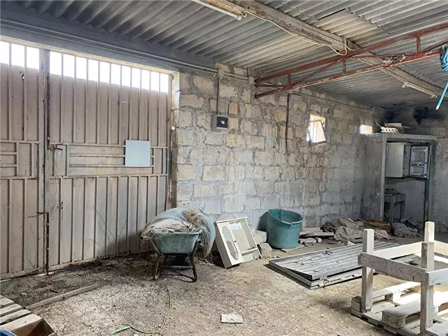 Immagine 15 di Attività commerciale in vendita  in Loc. C/da Torre Fano, snc a Portopalo Di Capo Passero