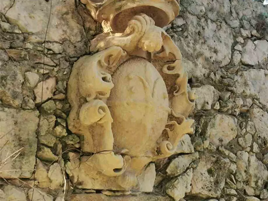 Immagine 19 di Villa in vendita  in Loc. Zona Isola, SN a Siracusa