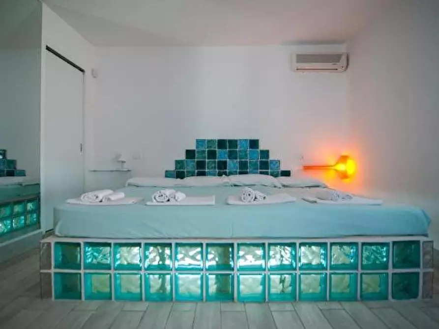 Immagine 15 di Villa in vendita  in Loc. Fontane Bianche, 2 a Siracusa