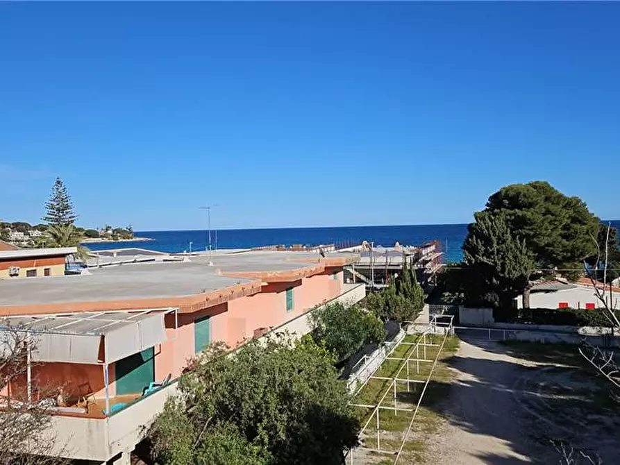 Immagine 19 di Attività commerciale in vendita  in V.le Viale Dei Lidi, 460 a Siracusa