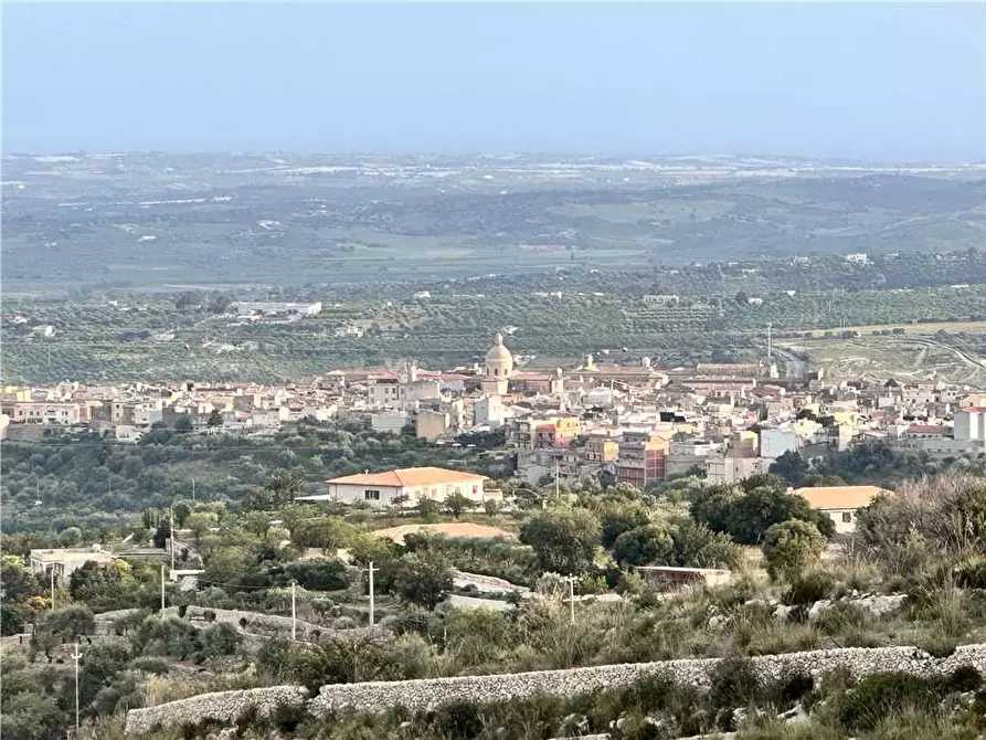 Immagine 16 di Terreno in vendita  in Loc. Meti, sn a Noto
