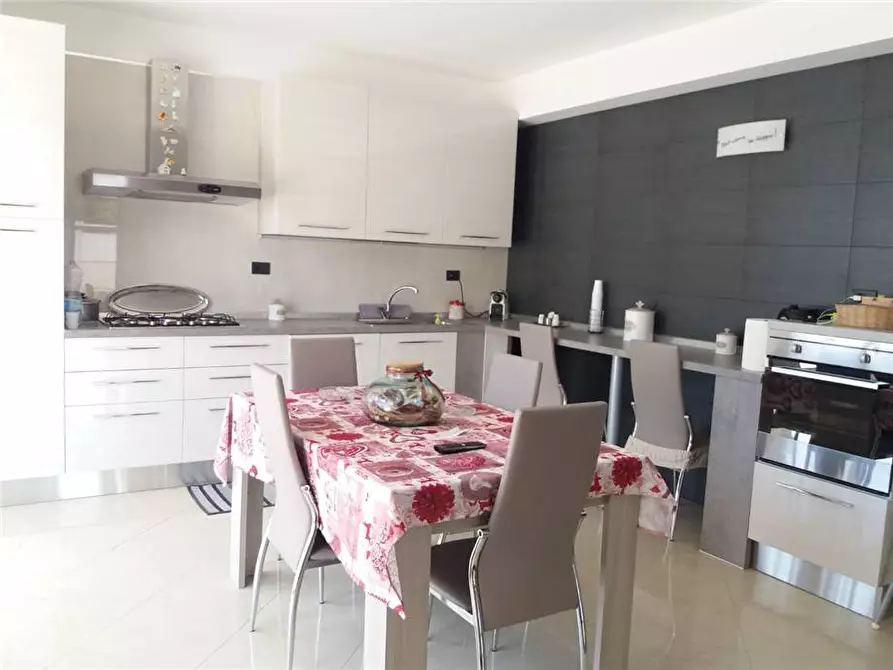 Immagine 10 di Villa in vendita  in Loc. Lido Di Noto, sn a Noto