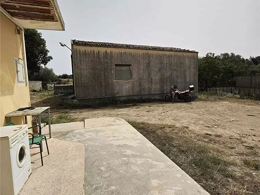 Immagine 20 di Casa bifamiliare in vendita  in Loc. Testa Dell' Acqua, SN a Noto