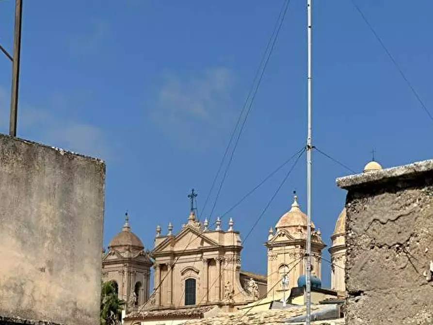 Immagine 17 di Villa in vendita  in Via ZANARDELLI, 3 a Noto