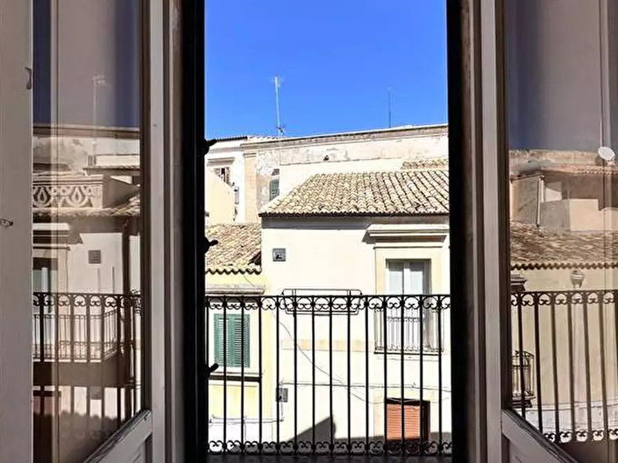Immagine 16 di Appartamento in vendita  in Via ANTONIO SOFIA, 103 a Noto