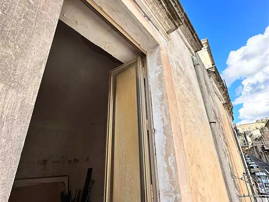 Immagine 13 di Villa in vendita  in Via Melodia / Fiordaliso, 8 a Noto