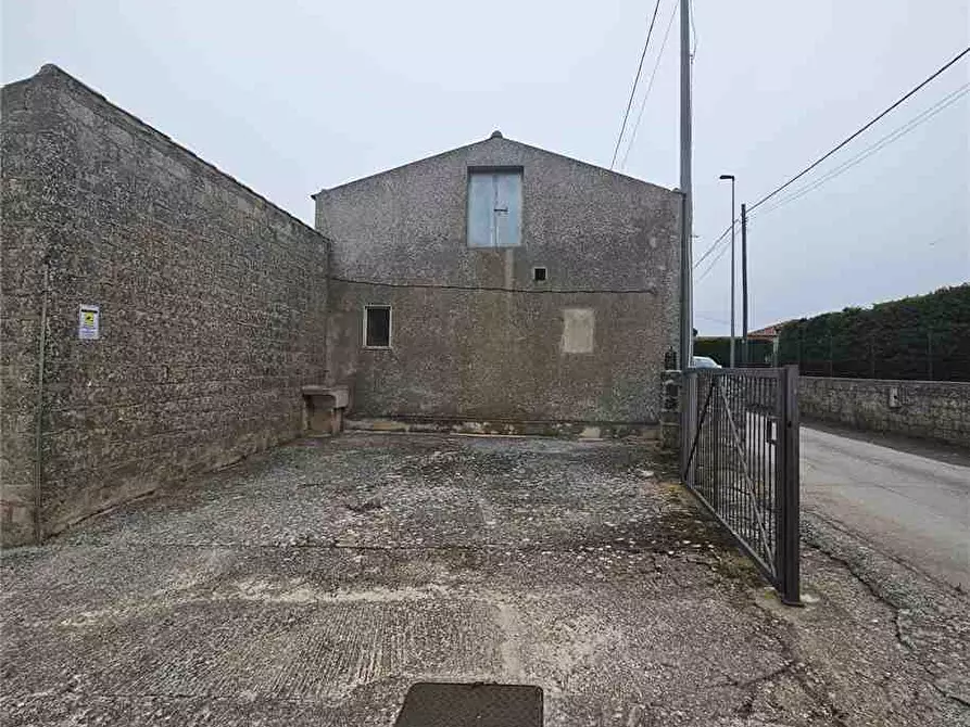 Immagine 14 di Villa in vendita  in Loc. C/da Testa Dell'Acqua, sn a Noto