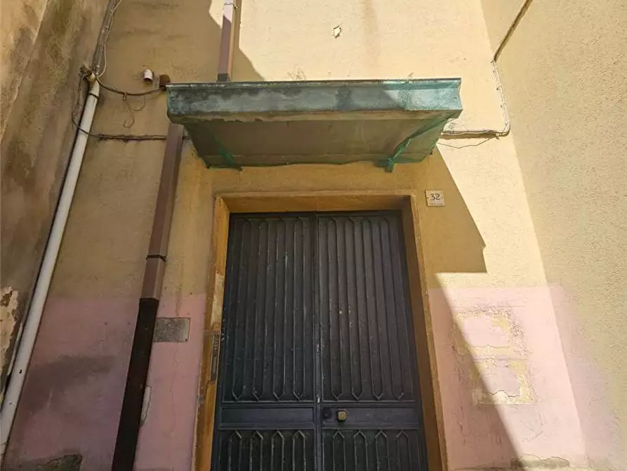 Immagine 16 di Stabile in vendita  in Via Giuseppe Verdi, 32 a Lentini