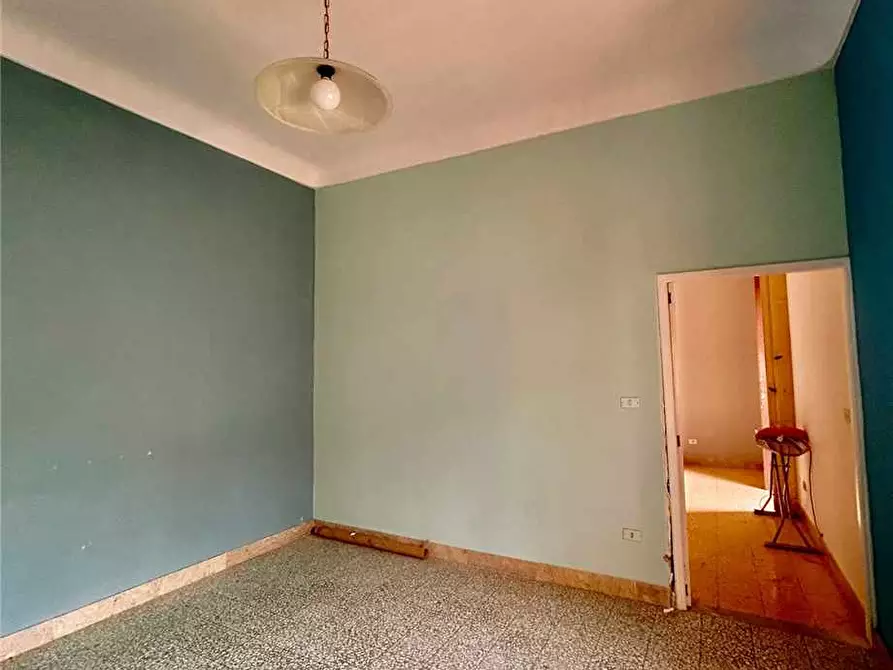 Immagine 8 di Appartamento in vendita  in Via Cavour, 99 a Noto