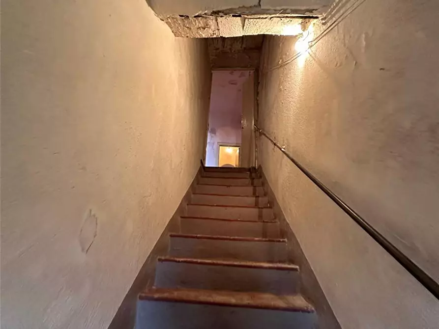 Immagine 12 di Villa in vendita  in Via Etna, 49/51/53 a Catania