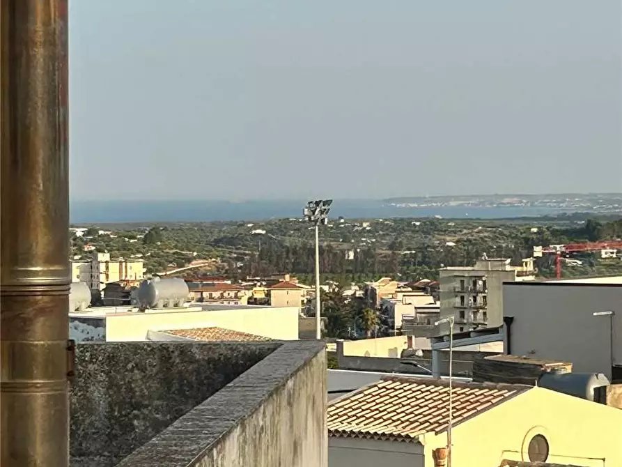Immagine 13 di Appartamento in vendita  in Via Angelo Cavarra, 1/A a Noto